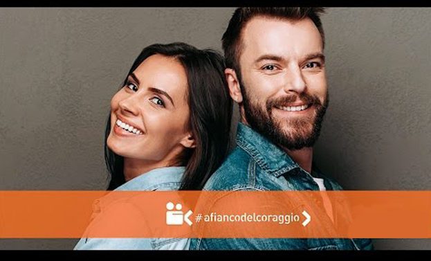 #afiancodelcoraggio