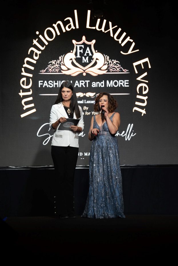 Brand Manager Sabrina Spinelli con Susanna Messaggio
